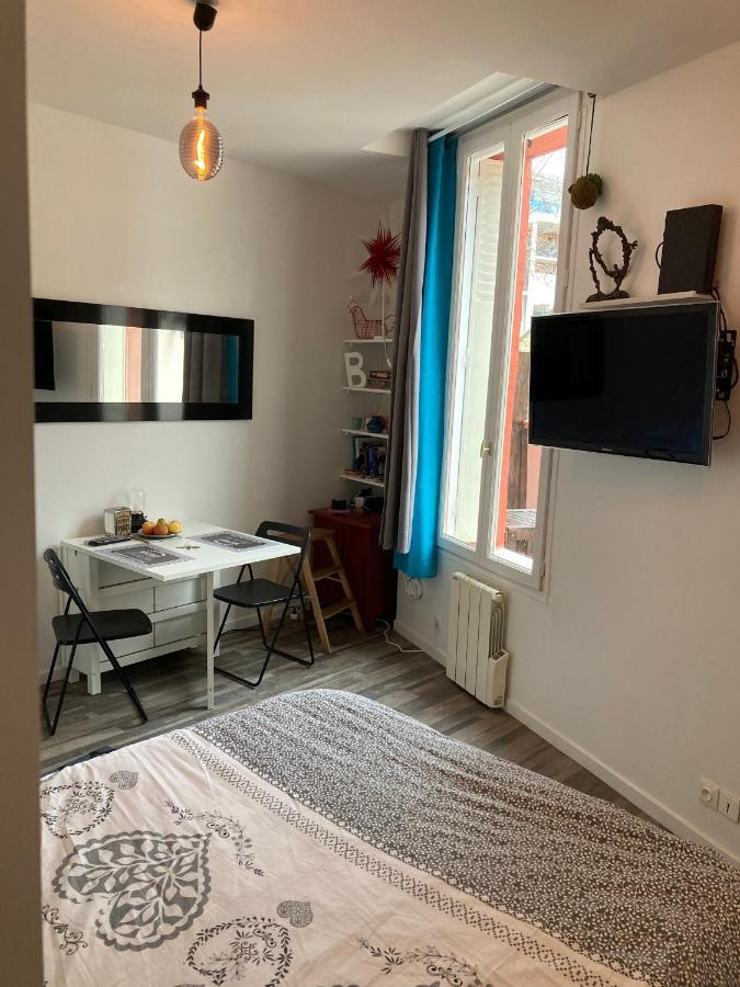Апартаменти Cosy Nest From 10 Minutes Paris Centre Сент-Уан Екстер'єр фото
